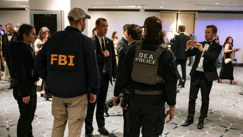 Seorang agen Secret Service Amerika Serikat (AS) dilaporkan tertembak di acara White House Correspondents' Dinner pada Sabtu (26/4/2026) malam. (REUTERS/Elizabeth Frantz)