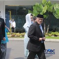 Foto: Jumhur Hidayat di Istana Negara, Jakarta, Senin (27/4/2026). (CNBC Indonesia/Muhammad Sabki).