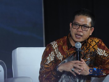 Bupati Kabupaten Bandung, Dadang Supriatna dalam acara CNBC Indonesia Food Summit 2026, di Menara Bank Mega, Jakarta, Senin, (27/4/2026)