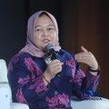 Deputi Bidang Koordinasi Ketenagakerjaan dan Kemanan Pangan, Nani Hendiarti memberi pemaparan dalam acara CNBC Indonesia Food Summit 2026, di Menara Bank Mega, Jakarta, Senin, 27/4. (CNBC Indonesia/Tri Susilo)