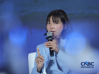 Director of Public Policy, Government Affairs & Corporate Communications PepsiCo, Gabrielle Angriani Johny  memberi pemaparan dalam acara CNBC Indonesia Food Summit 2026, di Menara Bank Mega, Jakarta, Senin, 27/4. (CNBC Indonesia/Tri Susilo)