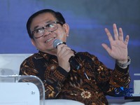 Direktur Operasi PT Pupuk Indonesia (Persero), Dwi Satriyo Annurogo dalam acara CNBC Indonesia Food Summit 2026, di Menara Bank Mega, Jakarta, Senin, 27/4. (CNBC Indonesia/Tri Susilo)