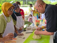 Kelas memasak dari Pertamina Patra Niaga IT Jakarta.