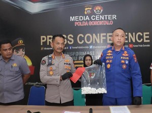 Kapal Asal Filipina Terdampar di Laut Gorontalo Utara, Bawa 1,9 Ton Sianida