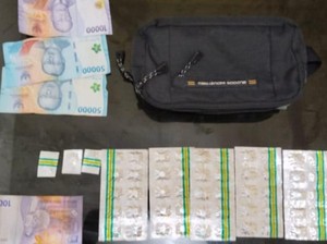 Penjual Tramadol di Bogor Ditangkap, Puluhan Butir hingga Uang Tunai Disita