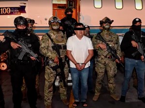 Komandan Kartel Narkoba Meksiko CJNG Diciduk Saat Ngumpet di Selokan
