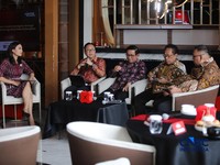 Executive Director, Institutional Banking Group Bank DBS Indonesia Ello Hanson, menyampaikan pemaparan dalam acara Coffee Morning dengan tema "Securing Indonesia Food Sovereignty through Value Chain and Financing Amid Global Disruption" di Parle Sena