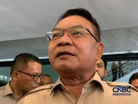 Kantor Staf Kepresidenan (KSP) Dudung Abdurachman, di Gedung Bina Graha, Jakarta, Selasa (28/4/2026). (CNBC Indonesia/Emir Yanwardhana)