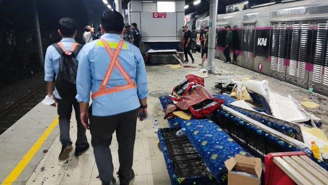 PT KAI Minta Maaf, Kasih Kabar Terbaru Perjalanan Kereta-Barang Temuan