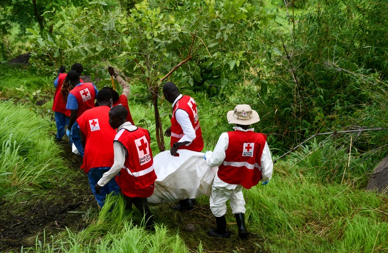 Kondisi usai kecelakaan pesawat di Juda, Sudan Selatan, Senin (27/4/2026). (REUTERS/Samir Bol)