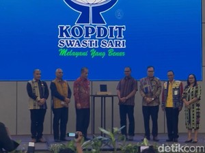 Sempat Dibuka Menkop, RAT Koperasi Swasti Sari di Kupang Ricuh