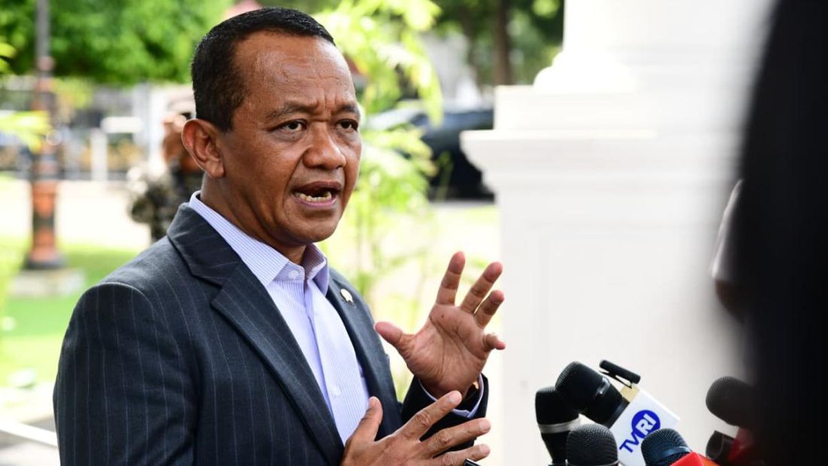 Bahlil Sentil Orang Kaya 'Minum' Pertalite