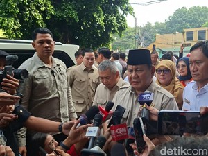 Prabowo soal Tabrakan Kereta di Bekasi: Lintasan Banyak yang Tidak Dijaga
