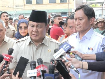 Foto: Presiden Prabowo Subianto memberikan keterangan pers di RSUD Kota Bekasi, Provinsi Jawa Barat, Selasa (28/4/2026). (Tangkapan layar YouTube Sekretariat Presiden)