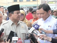 Foto: Presiden Prabowo Subianto memberikan keterangan pers di RSUD Bekasi, Provinsi Jawa Barat, Selasa (28/4/2026). (Tangkapan layar YouTube Sekretariat Presiden)