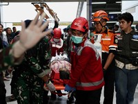 PT Kereta Api Indonesia (Persero) mencatat sebanyak 240 penumpang KA Argo Bromo Anggrek selamat. Sementara itu, penumpang KRL tercatat 14 orang meninggal dunia dan 84 orang mengalami luka-luka yang saat ini telah mendapatkan penanganan medis, Selasa