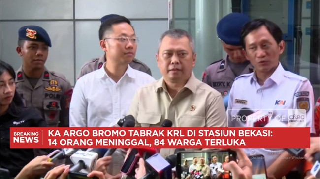 Video: Update Evakuasi Tabrakan Kereta di Bekasi Dari Menhub-Dirut KAI