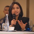 Direktur Eksekutif Asosiasi Pertambangan Batubara Indonesia, Gita Mahyarani menyampaikan pemaparan dalam acara EV Transition in Mining Industry Outlook 2026 di Jakarta, Rabu (29/4/2026). (CNBC Indonesia/Tri Susilo)