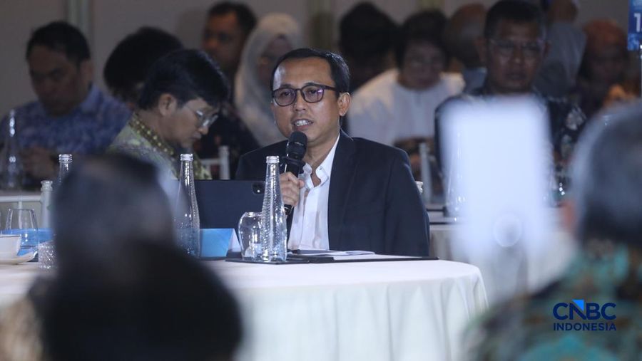 Direktur industri permesinan dan alat mesin pertanian/IMPM Kemenperin Solehan dalam acara EV Transition in Mining Industry Outlook 2026 di Jakarta, Rabu (29/4/2026). (CNBC Indonesia/Tri Susilo)