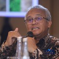 Direktur Pencegahan Dampak Lingkungan Kebijakan Wilayah dan Sektor, Kementerian Lingkungan Hidup/Badan Pengendalian Lingkungan Hidup Republik Indonesia, Widhi Handoyo menyampaikan pemaparan dalam acara EV Transition in Mining Industry Outlook 2026 di