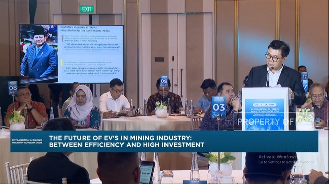 Video: Transisi Energi, ESDM Dukung Tambang Pakai Truk dan Bus Listrik