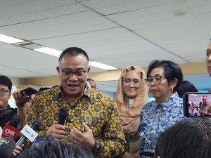 Resmi Jabat Menteri LH, Jumhur Siapkan Mitigasi Hadapi Siklus El Nino di RI