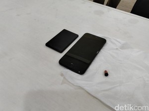 Penampakan Alat Bantu-HP Milik Peserta Curang UTBK di Untidar