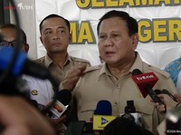 Presiden Prabowo Subianto saat menyampaikan konferensi pers usai meninjau fasilitas SMAN 1 Cilacap, Jawa Tengah, Rabu (29/4/2026). (Tangkapan Layar Youtube/Sekretariat Presiden)