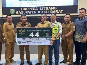 PT BEK di Kubar Jalankan Program BPJS Gratis ke Warga Sekitar