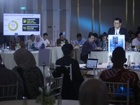 Staf Ahli Menteri ESDM Bidang Perencanaan Strategis Kementerian ESDM RI, Jisman P. Hutajulu menyampaikan pemaparan dalam acara EV Transition in Mining Industry Outlook 2026 di Jakarta, Rabu (29/4/2026). (CNBC Indonesia/Tri Susilo)