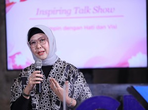 Direktur Human Capital Pegadaian Raih Penghargaan di Ajang Top Women Fest
