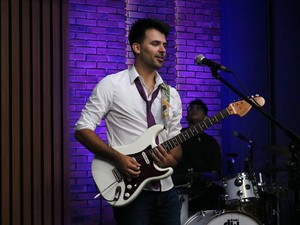 Josh Holmes Rilis Say Yes Wedding Version, Terinspirasi Vibes Magis Bali