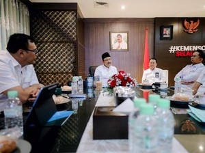 Mensos Gus Ipul Tekankan Setiap Desa Harus Punya Operator Data