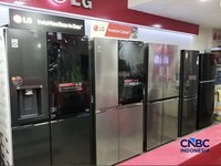 Pantauan harga beberapa elektronik di kawasan Glodok, Jakarta Barat, Kamis (30/4/2026). (CNBC Indonesia/Chandra Dwi Pranata)