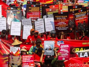Buruh Ragu Korban PHK Baru 15 Ribu Orang: Datanya di Atas Itu!