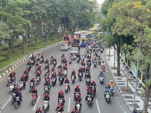 Massa Buruh Mulai Bergerak ke Kantor Gubernur, Simak Pengalihan Arus Lalin