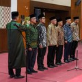 Menteri Pekerjaan Umum (PU) Dody Hanggodo melantik tujuh pejabat tinggi madya eselon I di lingkungan Kementerian PU, Jumat (1/5), di Gedung Utama Kementerian PU. (Dok. Kementerian PU)