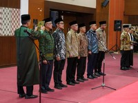Menteri Pekerjaan Umum (PU) Dody Hanggodo melantik tujuh pejabat tinggi madya eselon I di lingkungan Kementerian PU, Jumat (1/5), di Gedung Utama Kementerian PU. (Dok. Kementerian PU)