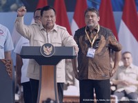 Presiden Prabowo Subianto menyampaikan sambutan dalam Peringatan Hari Buruh Internasional di Monumen Nasional (Monas), Jakarta, Jumat (1/5/2026). (Tangkapan Layar Youtube/Sekretariat Presiden)