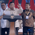Foto: Presiden Prabowo Subianto menyampaikan sambutan dalam puncak peringatan Hari Buruh Internasional di Monumen Nasional (Monas), Jakarta, Jumat (1/5/2026). (Tangkapan Layar Youtube/Sekretariat Presiden)