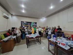 Ikatan Alumni SMAN 37 Jakarta Latih UMKM Baca Risiko & Kelola Keuangan