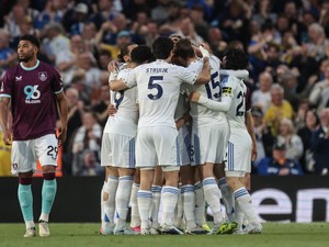 Hasil Liga Inggris: Sikat Burnley 3-1, Leeds Terus Jauhi Zona Degradasi