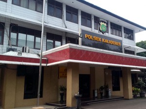 Warung Sembako Dekat Rel di Jakbar Jual Obat Terlarang, 2 Pelaku Ditangkap