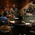 Presiden melangsungkan rapat terbatas di Hambalang, Bogor, bersama sejumlah anggota Kabinet Merah Putih. (Instagram/presidenrepublikindonesia)