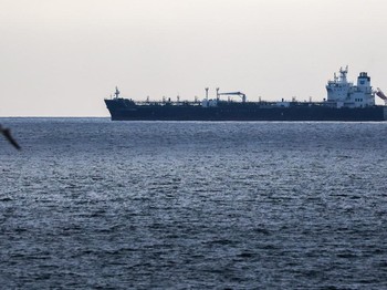 Ilustrasi kapal tanker. (Photo by Patrick T. Fallon / AFP)