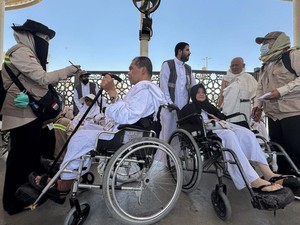 Video: Bus Hidrolik untuk Kenyamanan Jemaah Haji Lansia-Disabilitas