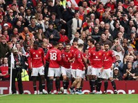 MU menaklukkan Liverpool dalam laga pekan ke-35 Premier League yang digelar di Old Trafford, Minggu (3/5/2026) malam WIB. Setan Merah memenangi pertandingan dengan skor 3-2. (REUTERS/Chris Radburn)