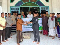 Pegadaian Salurkan Bantuan untuk Masjid di Ambalawi