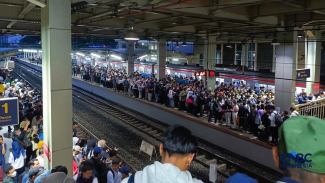 Masih Gangguan Listrik, KRL Green Line Cuma Sampai Stasiun Serpong