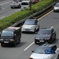 Mobil listrik melewati ruas jalan Jakarta saat jam sibuk, Selasa (5/5/2026). Mobil listrik dinilai bakal menjadi kendaraan yang tepat untuk dikendarai di dalam kota seperti Jakarta yang selalu memiliki mobilitas padat setiap harinya. (CNBC Indonesia/